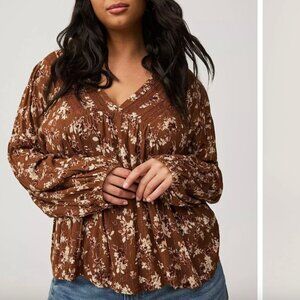 NEW WITH TAGS Torrid Size 4 Lace Inset Boho Top Brown Floral